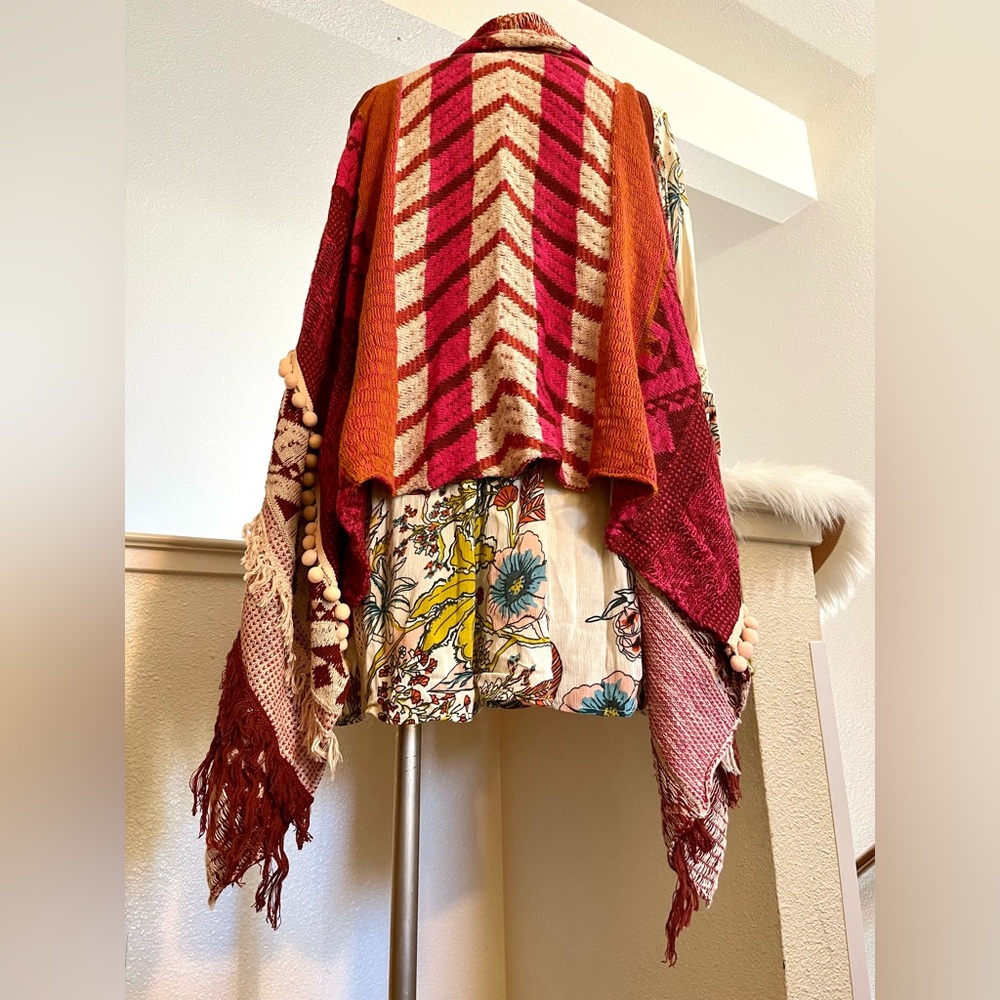 NWT M L MOTH Tassels Pom Pom Cardigan from Anthropologie - Picture 5 of 16